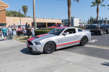 Ford Mustang Shelby Gt 500 ekranda beşinci nesil 