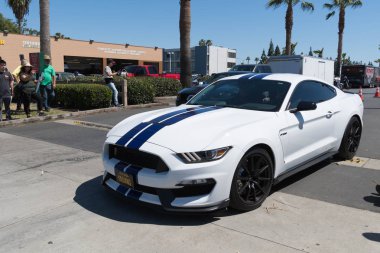 Ford Mustang Gt 350 ekranda altıncı nesil