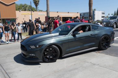 Ford Mustang ekranda altıncı nesil