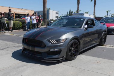 Ford Mustang Gt 350 ekranda altıncı nesil