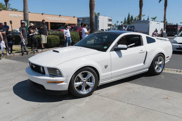 Ford Mustang ekranda beşinci nesil 