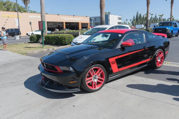 Ford Mustang patron 302 ekranda beşinci nesil 