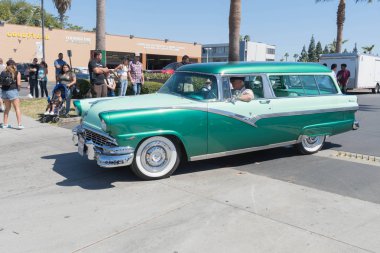 Ford ülke Squire ekranda