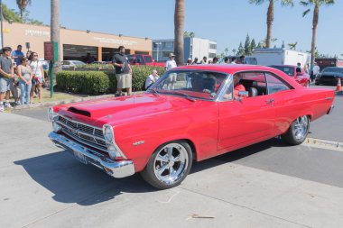 Ford Pinto vagon ekranda