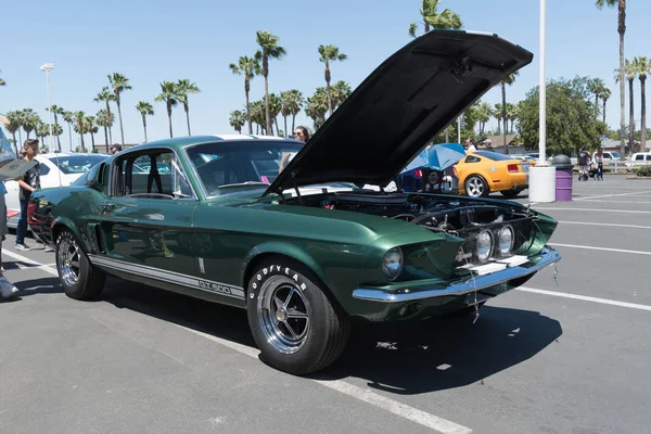 Ford Mustang GT 500 en pantalla — Foto de Stock