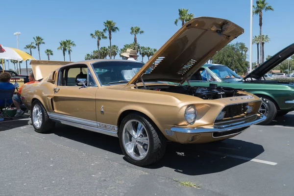 Ford Mustang GT 350 en pantalla — Foto de Stock