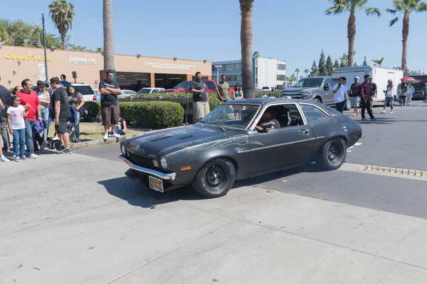 Ford Pinto на выставке — стоковое фото