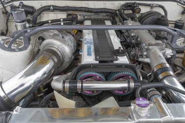 Toyota Supra 1987 motoru ekranda