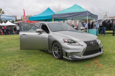 Lexus olduğunu 350 bin görüntü