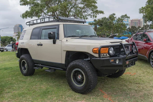 Toyota Fj Cruiser på displayen — Stockfoto