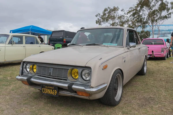 Toyota Corona 1969 ekranda — Stok fotoğraf