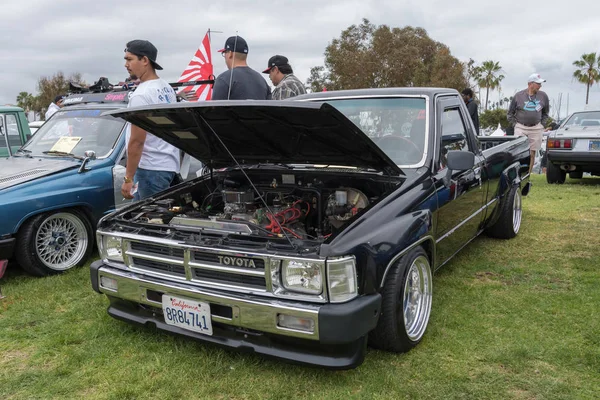 Toyota Hilux 1987 em exposição — Fotografia de Stock