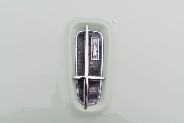 Dodge Dart Drag 1962 emblème exposé — Photo