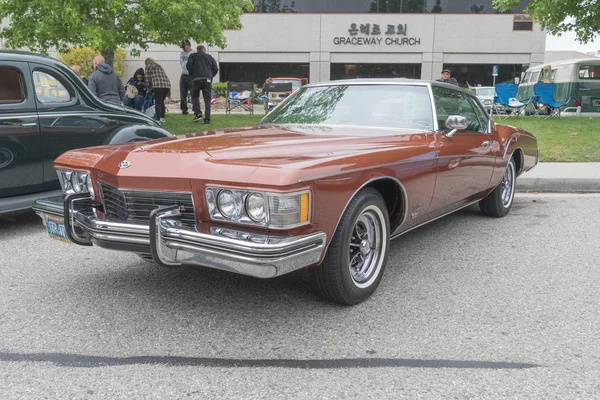 Buick Riviera gs zur Schau gestellt — Stockfoto