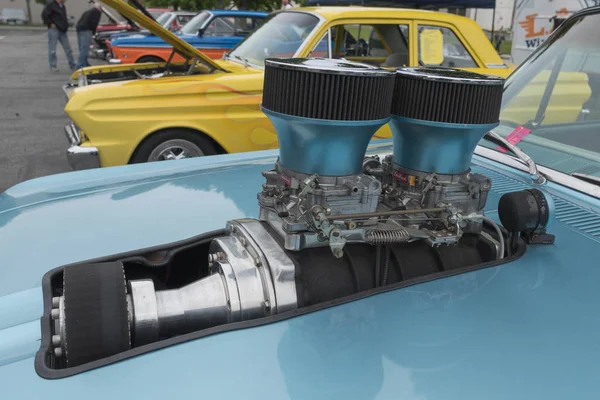 Ford Ranchero motor na displeji — Stock fotografie