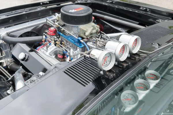 Motor LASD Motorsports Cuda en exhibición —  Fotos de Stock