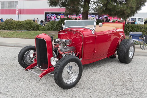 Hot Rod auf dem Display — Stockfoto