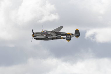 Lockheed P-38 Lightning ekranda