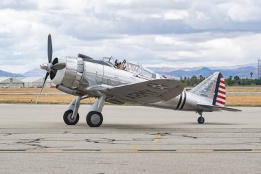 Seversky At-12 muhafızı ekranda