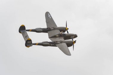 Lockheed P-38 Lightning ekranda