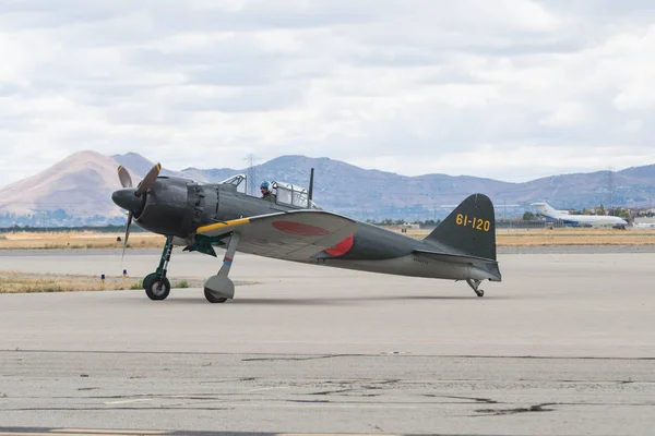 Mitsubishi A6M-5 - zéro sur l'écran — Photo