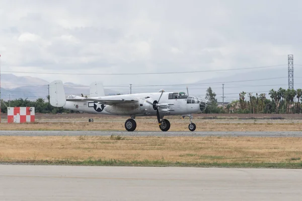 B-25j Mitchell på displayen — Stockfoto