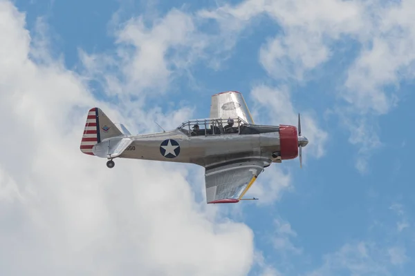 SNJ 5 Texan on display — Stock Photo, Image