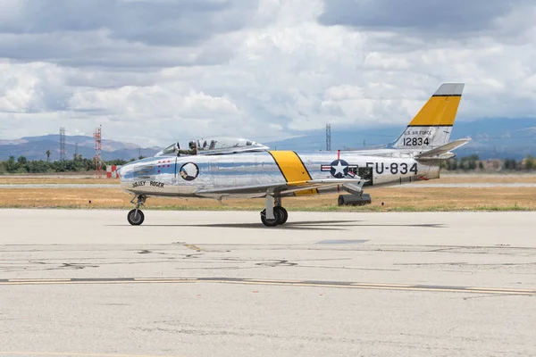 F-86f Sabre på displayen — Stockfoto