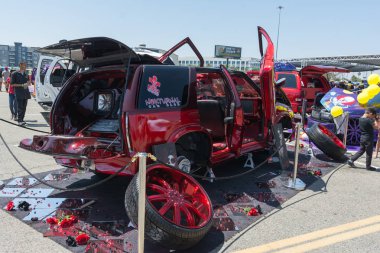Lincoln Navigator Dub göstermek tur sırasında ekranda