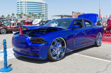 Dodge Charger Dub göstermek tur sırasında ekranda