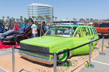 Özel kamyon Dub göstermek tur sırasında ekranda