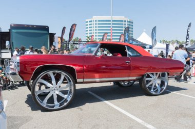 Chevrolet Impala Dub göstermek tur sırasında ekranda