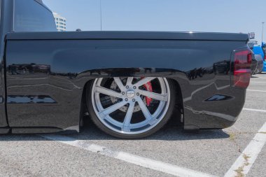 Chevrolet Silverado Dub göstermek tur sırasında ekranda