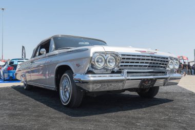 Chevrolet Impala Dub göstermek tur sırasında ekranda