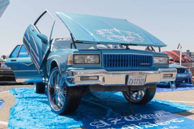 Chevrolet Caprice Dub göstermek tur sırasında ekranda