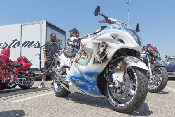 Suzuki Hayabusa exposée lors du DUB Show Tour — Photo