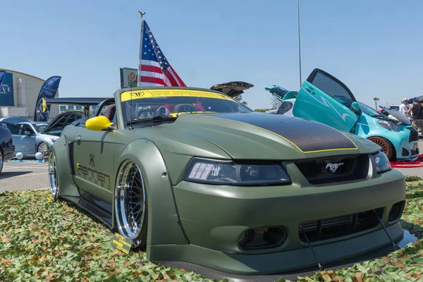 Ford Mustang Cabrio Dub göstermek tur sırasında ekranda