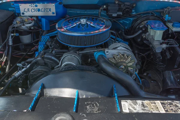 Chevrolet Silverado Dub göstermek tur sırasında ekranda