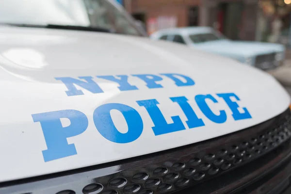 Polizia di New York veicolo del Dipartimento di Polizia sulla strada — Foto Stock