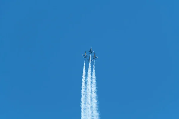 US Navy Blue Angels teljesítő a Miramar Air Show — Stock Fotó