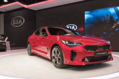 Kia Stinger ekranda