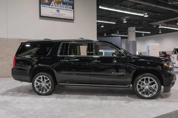 Chevrolet Suburban on display — Stock Photo, Image