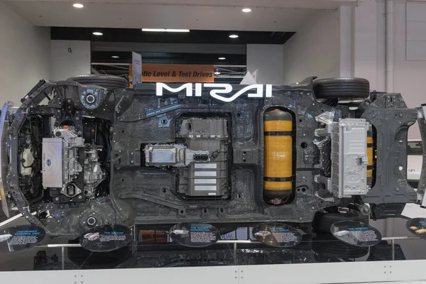Toyota Mirai şasi ekranda