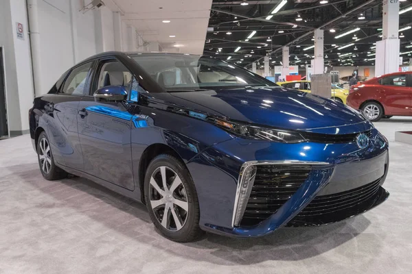 Toyota Mirai na displeji — Stock fotografie