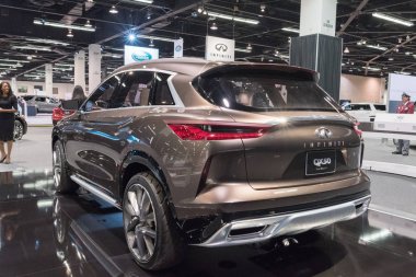 Infiniti Qx50 kavramı Crossover ekranda