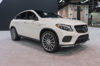 Mercedes-Amg Gle43 Coupe ekranda