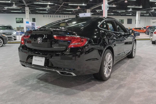 Buick LaCrosse on display — Stock Photo, Image