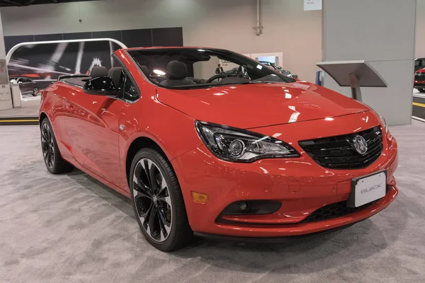 Buick Cascada ekranda — Stok fotoğraf