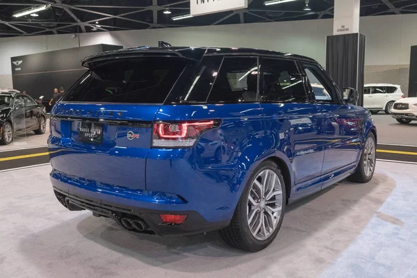 Land Rover Range Rover Sport na wyświetlaczu — Zdjęcie stockowe