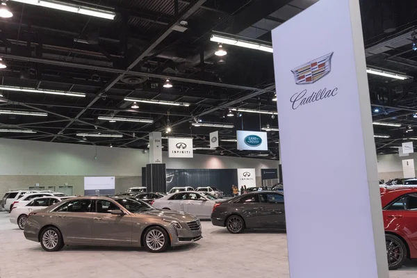 Cadillac monter på displayen — Stockfoto